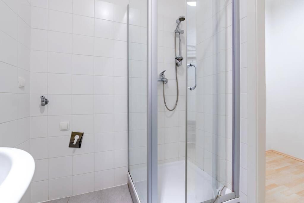 Cozy Studio Apartment Located In Vienna'S Vibrant City Center Ngoại thất bức ảnh
